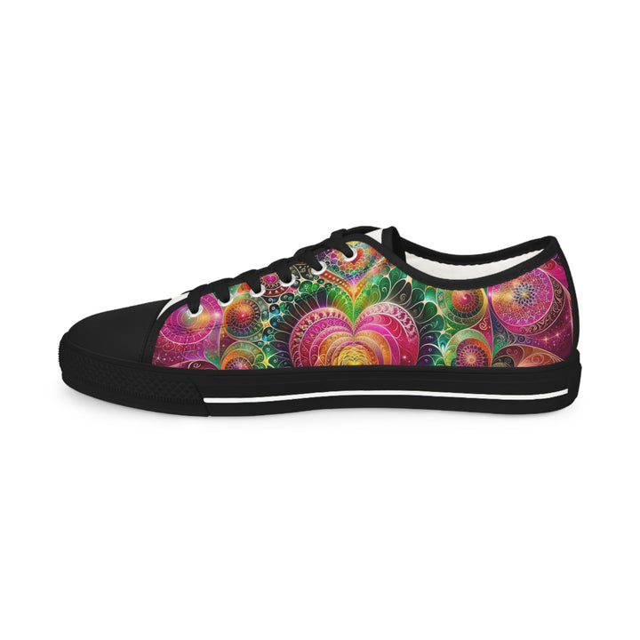 Kaleidoscopic Heart Symphony - Men's Lowtop Sneakers - Shoes - g(0D·IO) - US 5 - Black sole -